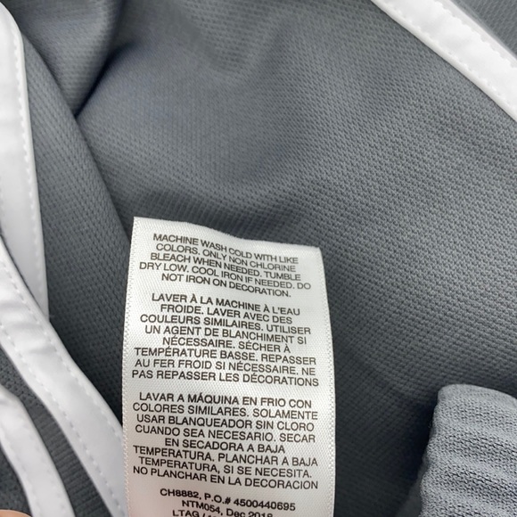 NWT ADIDAS 3 STRIPE TRAINING PANTS BOYS GREY SIZES SM - Picture 6 of 7